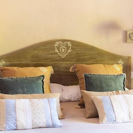 Le Mas Silvestre Saint-Saturnin-les-Apt Εξωτερικό φωτογραφία