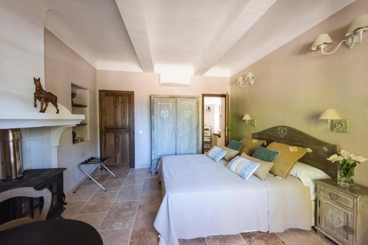 Le Mas Silvestre Saint-Saturnin-les-Apt Εξωτερικό φωτογραφία